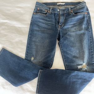 Levi boyfriend blue jean medium wash